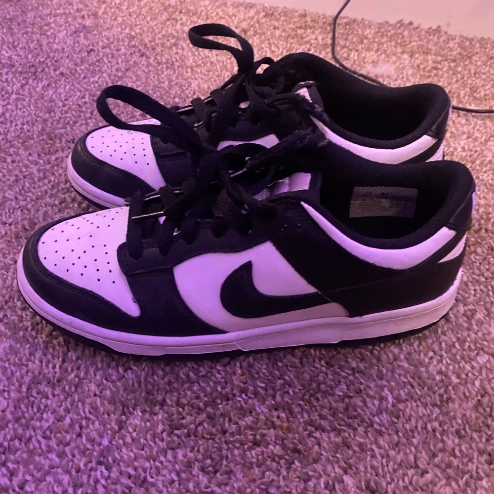 Panda dunks